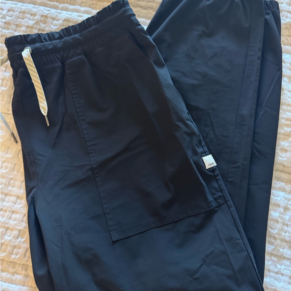 Vuori Miles Jogger - like new